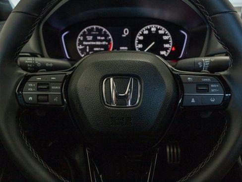 Used 2025 Honda Civic Sport image 11