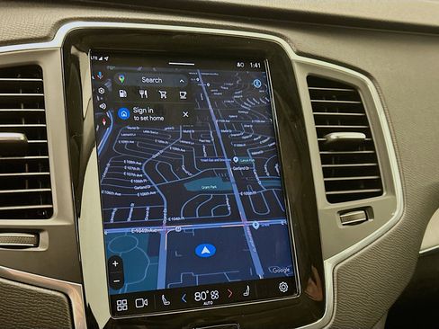 Used 2025 Volvo XC90 B5 Core image 22