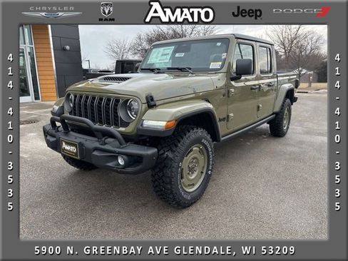 New 2026 Jeep Gladiator Willys AWD/4WD image 1
