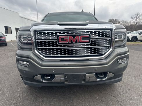Used 2018 GMC Sierra 2500 Denali w/ Duramax Plus Package image 14