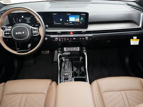 Used 2024 Kia Sorento SX Prestige w/ Olive Brown Leather Package image 21