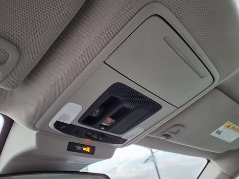 Used 2023 Honda Accord EX image 11