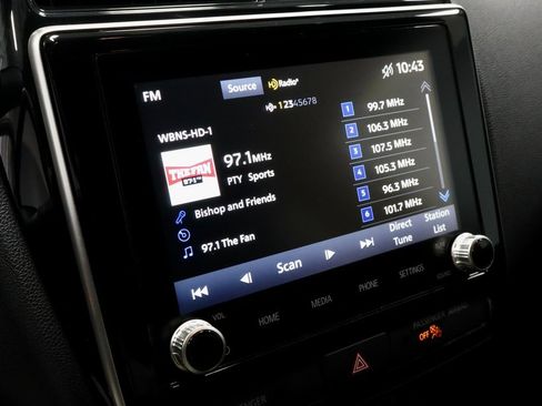 Used 2024 Mitsubishi Outlander Sport 2.0 Trail Edition image 3