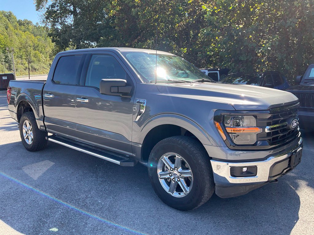 Used 2025 Ford F150 XLT w/ Equipment Group 301A Standard AWD/4WD image 7
