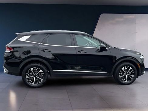 Certified 2023 Kia Sportage EX AWD/4WD image 6