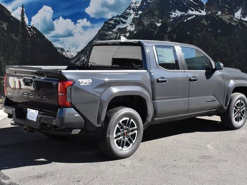 New 2025 Toyota Tacoma TRD Sport image 3