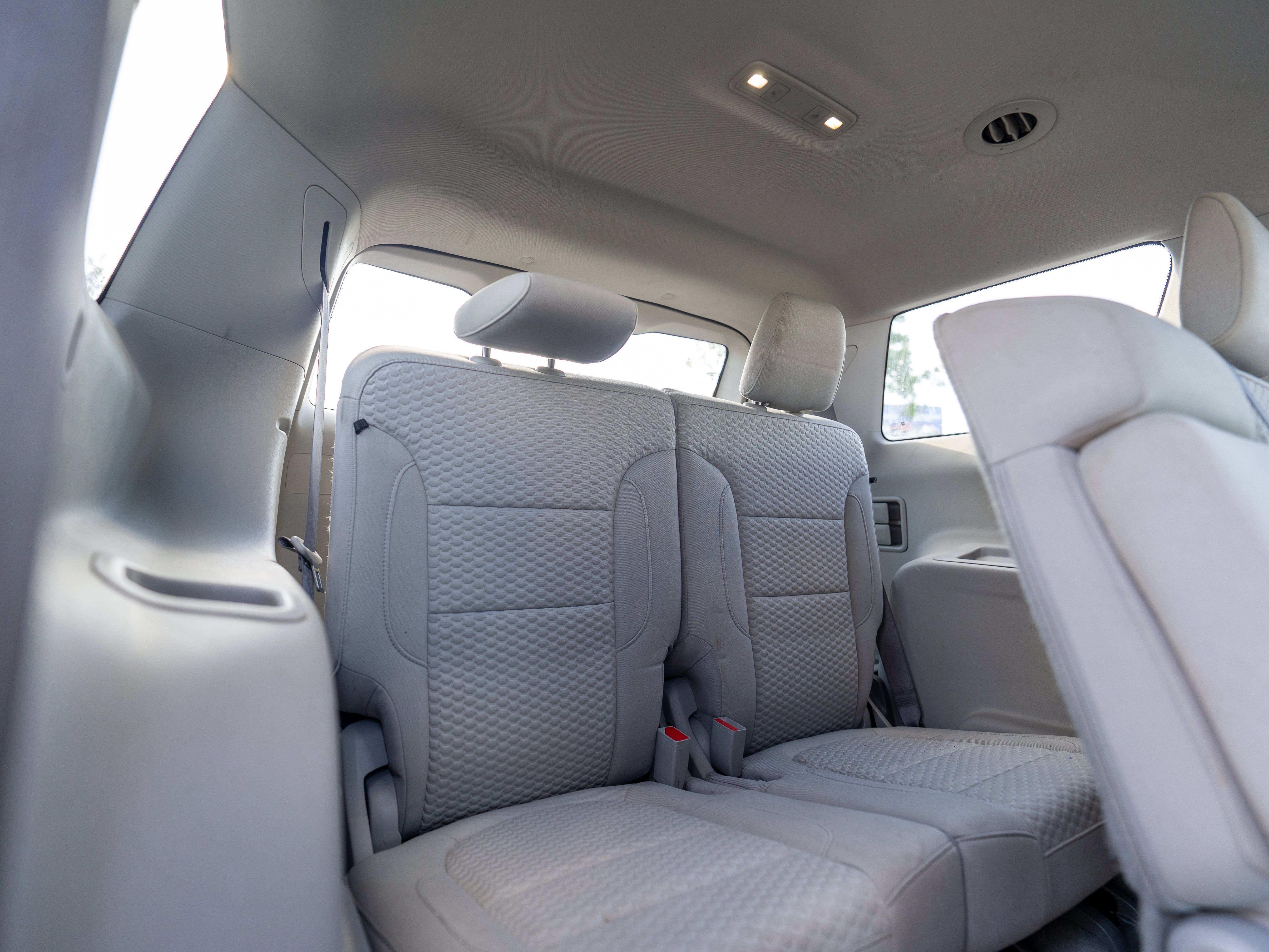 Used 2019 GMC Acadia SLE FWD image 14