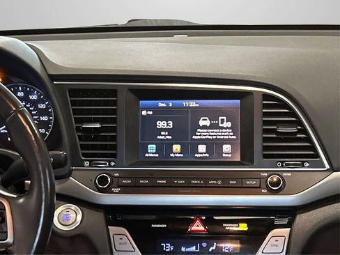 Used 2017 Hyundai Elantra Value Edition image 16