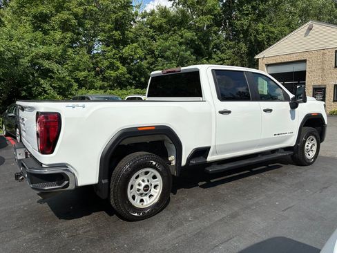 Used 2024 GMC Sierra 2500 Pro w/ 1SA Pro Safety Plus Package AWD/4WD image 5