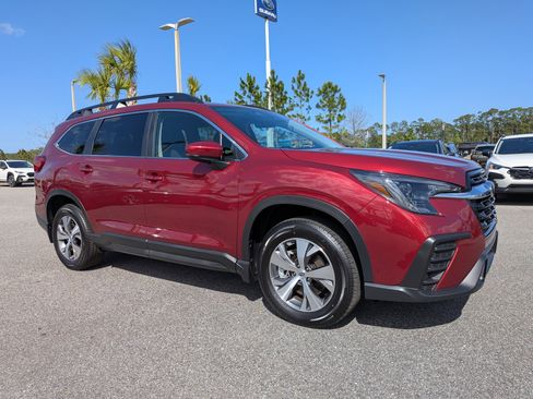 Certified 2025 Subaru Ascent Premium image 2