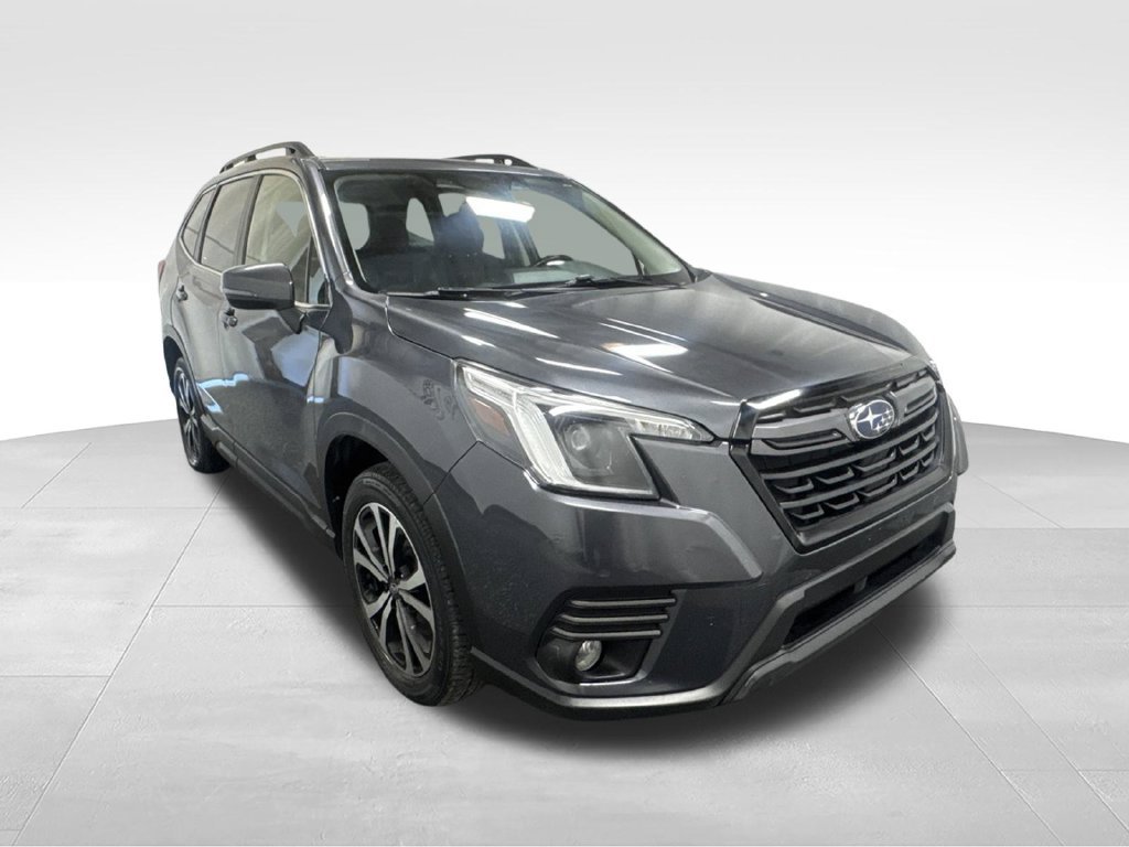 Used 2022 Subaru Forester Limited AWD/4WD image 4