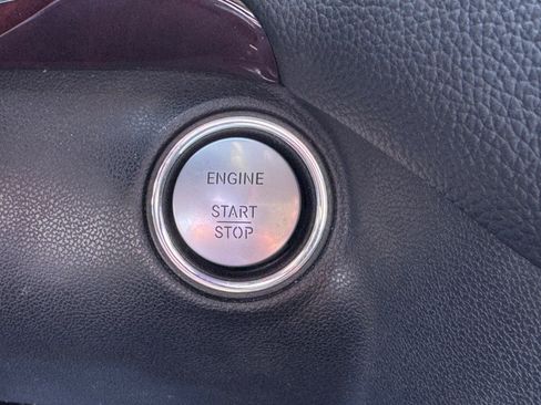 Used 2009 Mercedes-Benz GL 550 4MATIC image 29