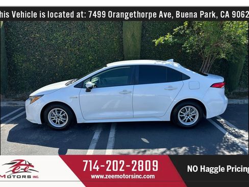 Used 2021 Toyota Corolla LE image 10