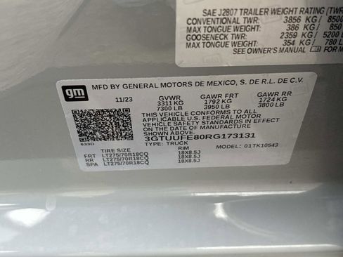 Certified 2024 GMC Sierra 1500 AT4X image 36