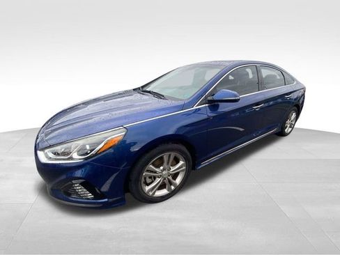 Used 2019 Hyundai Sonata Sport w/ Tech Package 03 FWD image 3