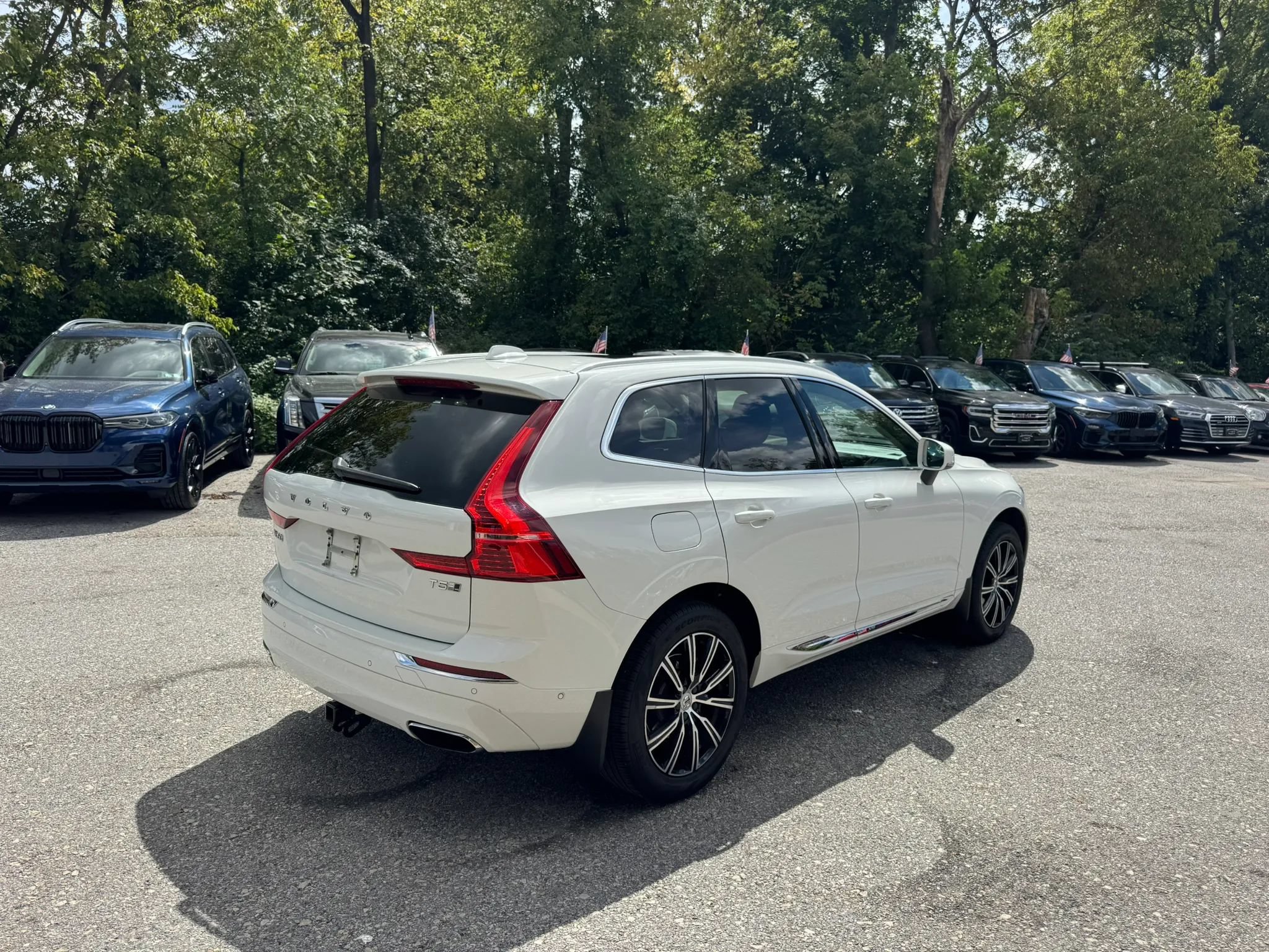 Used 2019 Volvo XC60 T5 Inscription AWD/4WD image 5