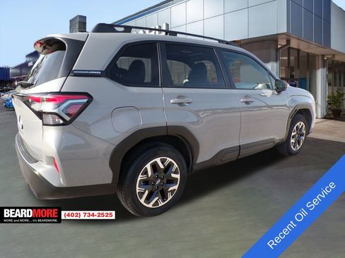 Used 2025 Subaru Forester Premium image 10