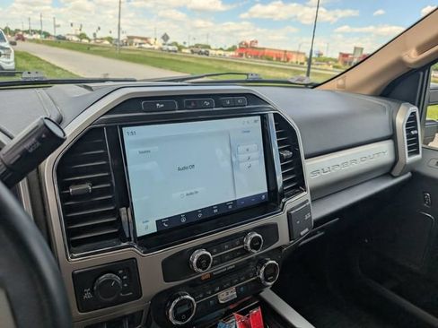 Used 2022 Ford F350 Lariat w/ Lariat Ultimate Package AWD/4WD image 21