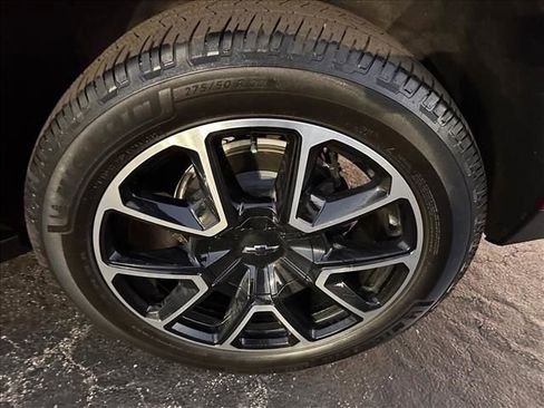 Certified 2023 Chevrolet Suburban RST image 41