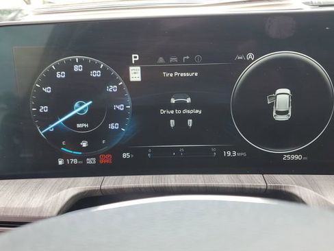 Certified 2024 Kia Telluride SX FWD image 22