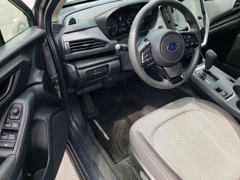 Used 2024 Subaru Crosstrek 2.0i Premium AWD/4WD image 9