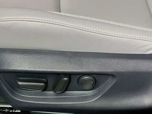 New 2026 Toyota Camry SE image 15