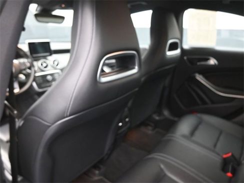 Used 2016 Mercedes-Benz CLA 250 image 23