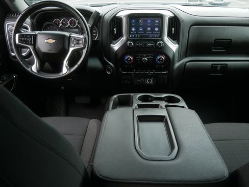 Used 2023 Chevrolet Silverado 3500 LT w/ Convenience Package AWD/4WD image 24