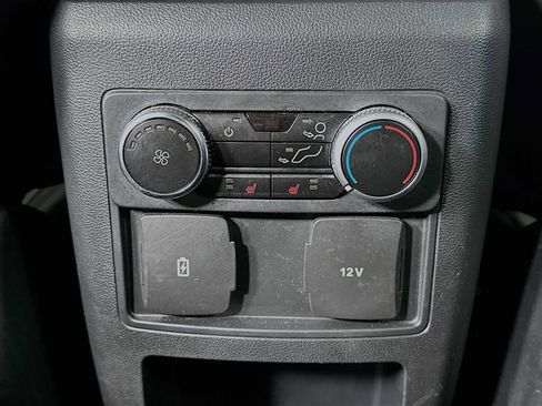 Used 2020 Ford Explorer XLT w/ Equipment Group 202A image 24