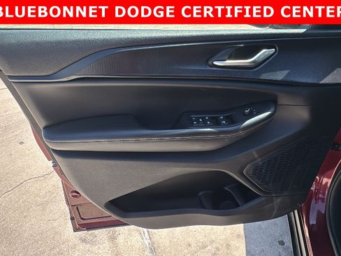 Used 2023 Jeep Grand Cherokee L Altitude AWD/4WD image 12