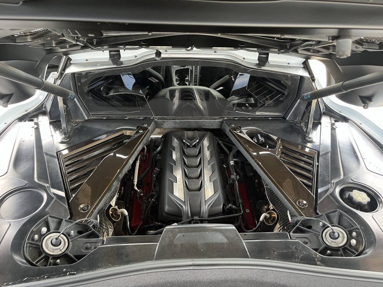Used 2020 Chevrolet Corvette Stingray Premium Cpe w/ 3LT Preferred Equipment Group RWD image 18
