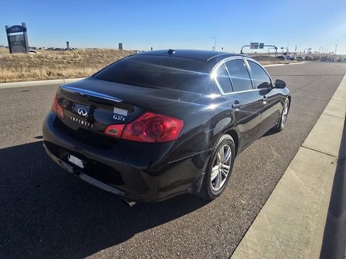Used 2013 INFINITI G37 x w/ Premium Pkg image 5