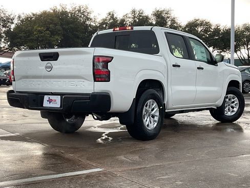 New 2026 Nissan Frontier S image 5