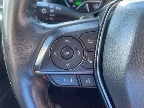 Used 2022 Toyota Camry XSE w/ Cold Weather Package FWD image 26