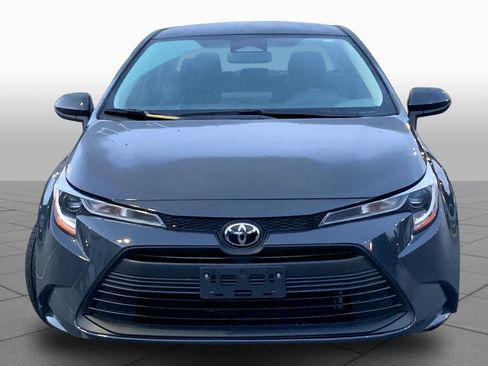Used 2024 Toyota Corolla LE FWD image 4