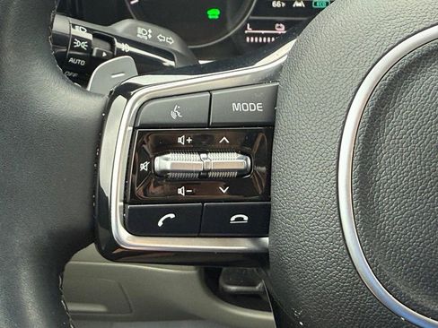 Used 2024 Kia Sorento EX image 23
