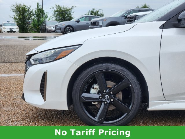 Certified 2025 Nissan Sentra SR w/ SR Premium Package FWD image 7