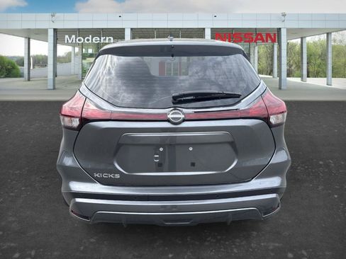 Certified 2024 Nissan Kicks S FWD image 4