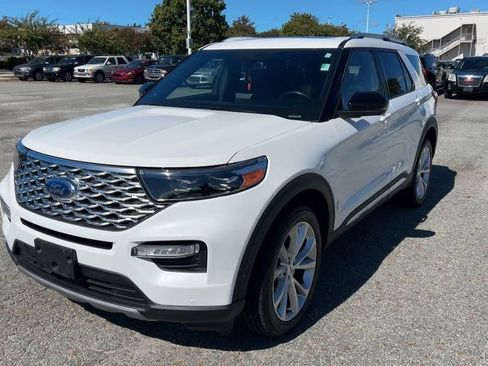 Used 2022 Ford Explorer Platinum w/ Equipment Group 601A image 26