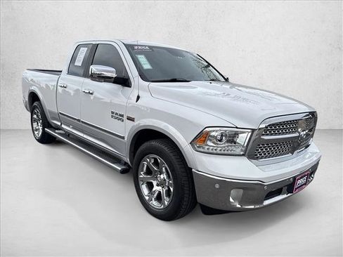 Used 2017 RAM 1500 Laramie w/ Convenience Group image 7