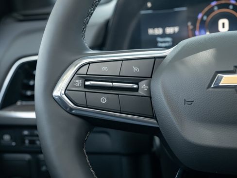 New 2025 Chevrolet Suburban Premier image 23