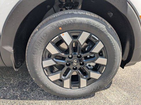 New 2025 Hyundai Santa Cruz SEL image 9