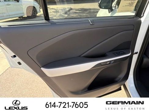 New 2026 Lexus TX 500h AWD image 17