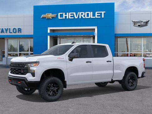 New 2026 Chevrolet Silverado 1500 Custom Trail Boss AWD/4WD image 2