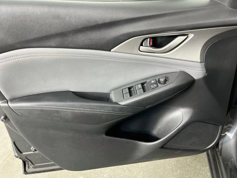 Used 2019 MAZDA CX-3 Touring FWD image 24