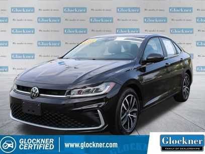 Used 2025 Volkswagen Jetta SE