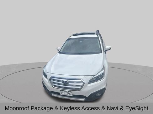 Used 2016 Subaru Outback 2.5i Limited AWD/4WD image 3