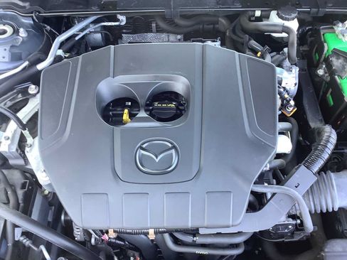 Used 2024 MAZDA MAZDA3 s FWD image 8