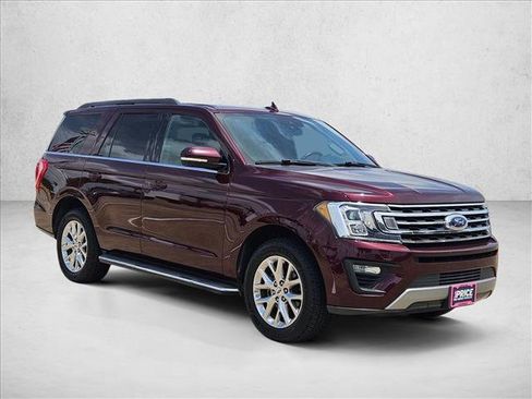 Used 2020 Ford Expedition XLT w/ Equipment Group 202A RWD image 3