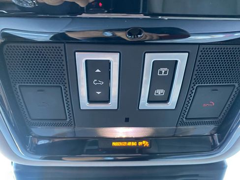 Used 2021 Land Rover Range Rover Velar S image 28